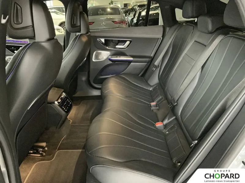 Image secondaire du véhicule 19