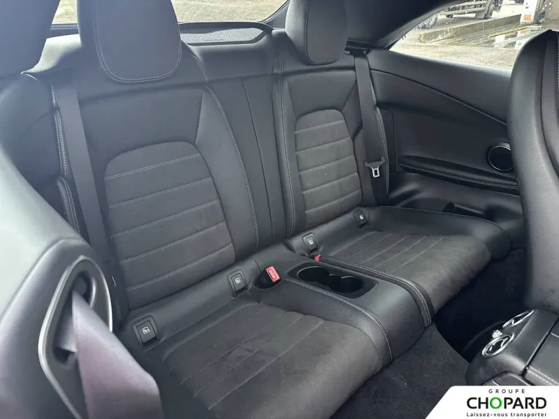 Image secondaire du véhicule 22