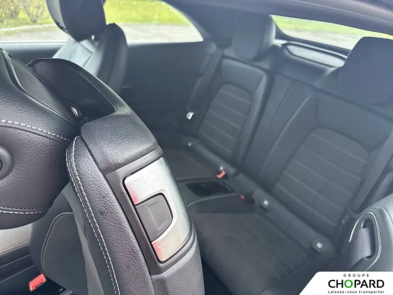 Image secondaire du véhicule 25