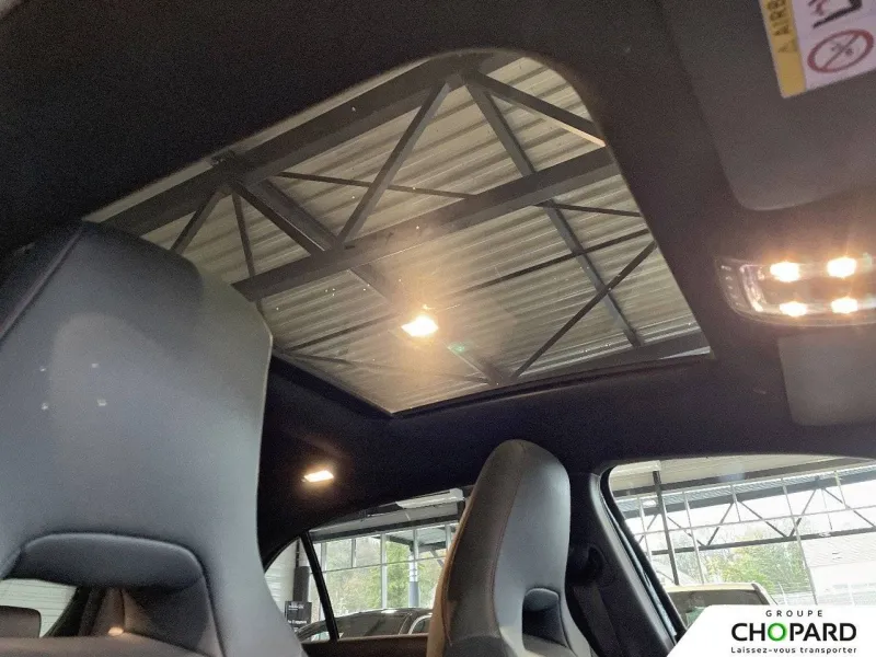 Image secondaire du véhicule 23