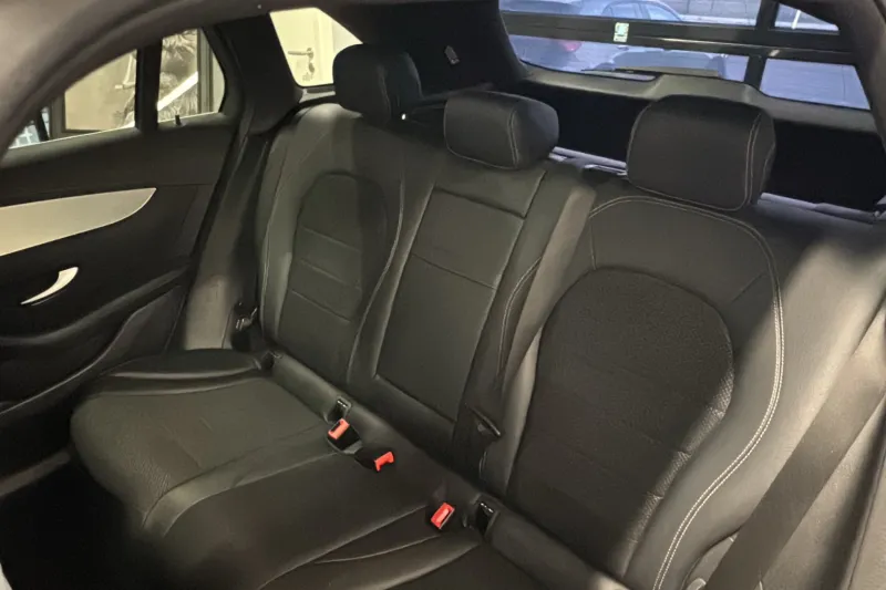 Image secondaire du véhicule 12