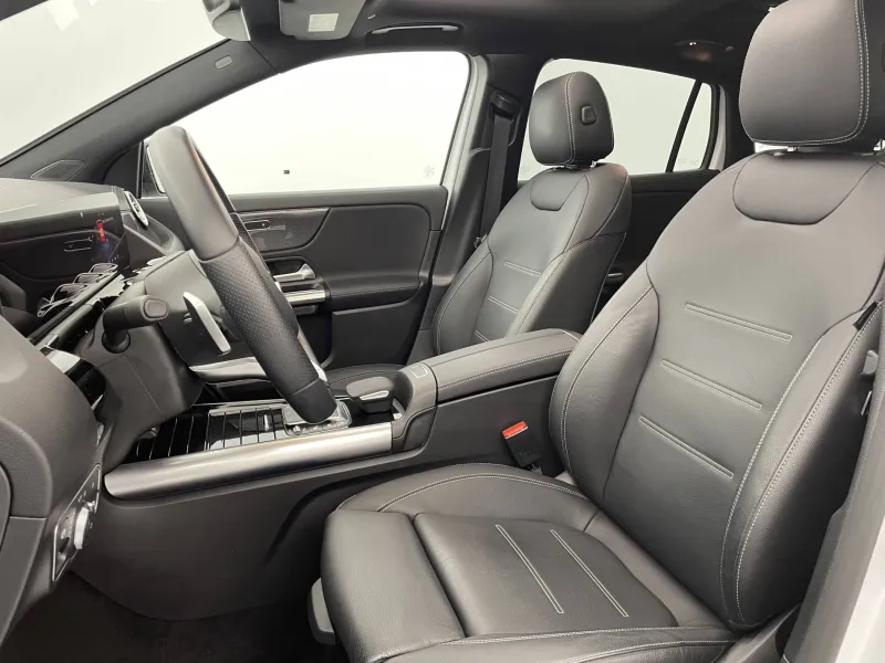 Image secondaire du véhicule 16