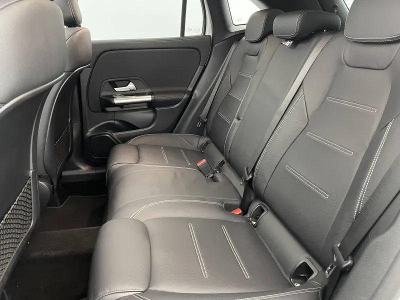 Image secondaire du véhicule 17