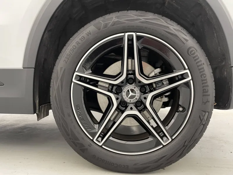 Image secondaire du véhicule 18