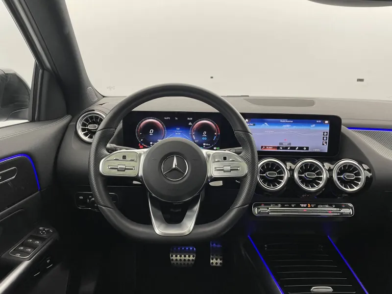 Image secondaire du véhicule 23