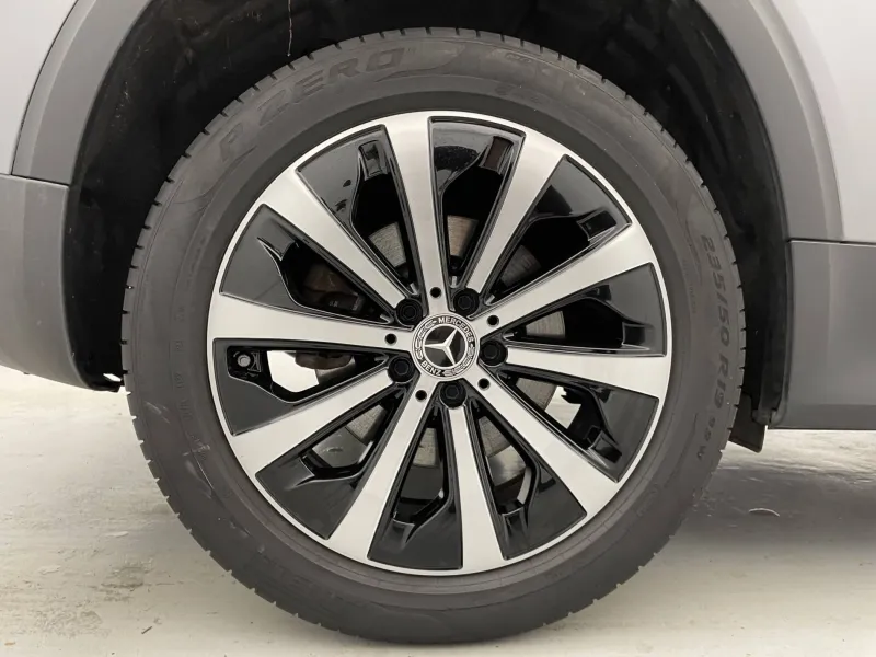 Image secondaire du véhicule 14