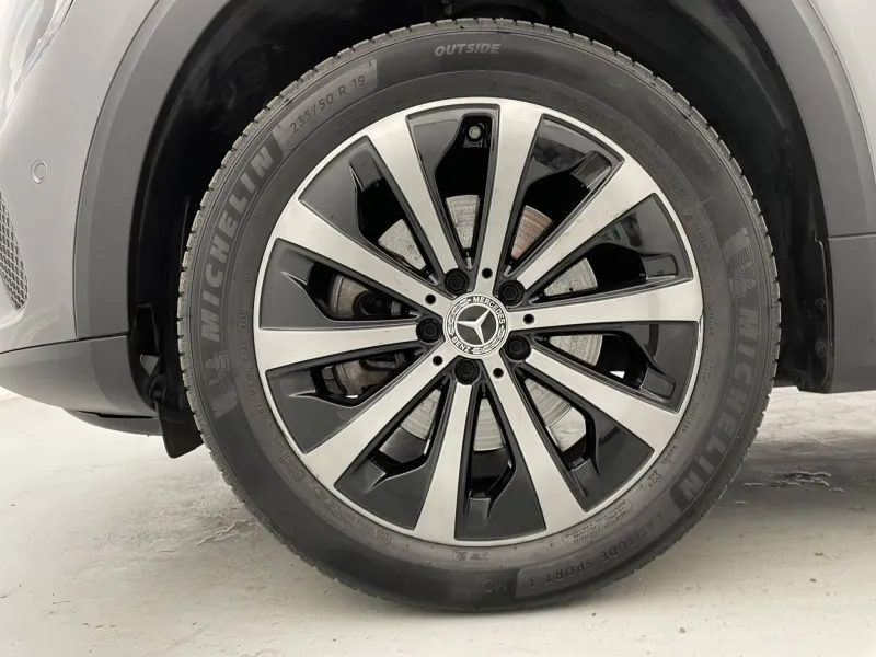 Image secondaire du véhicule 20