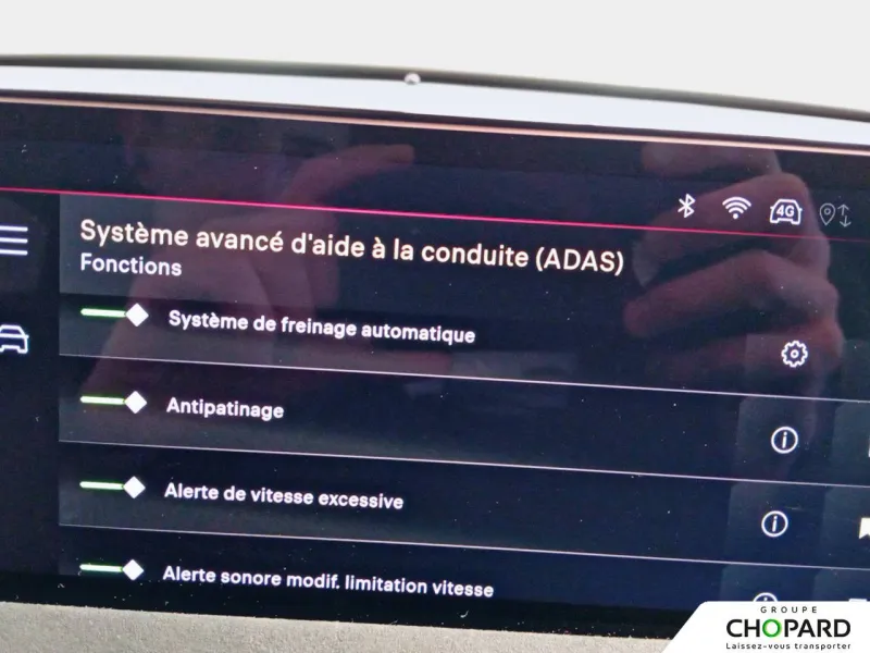 Image secondaire du véhicule 4