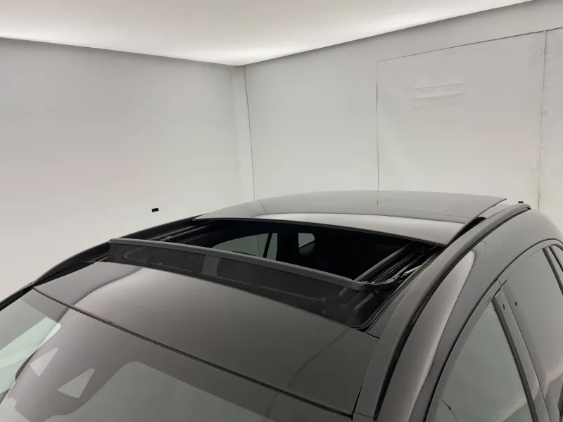 Image secondaire du véhicule 32