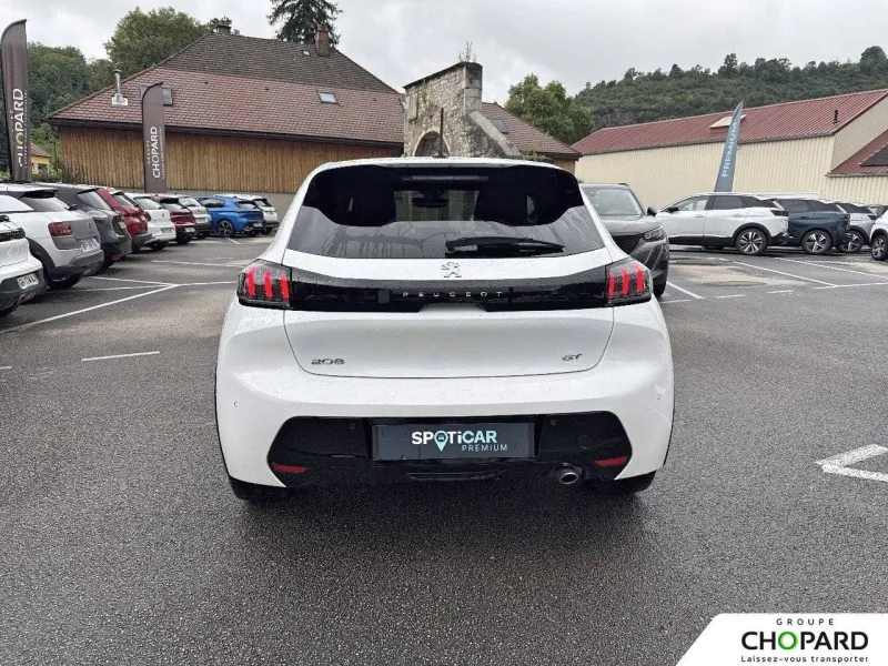 Image secondaire du véhicule 6