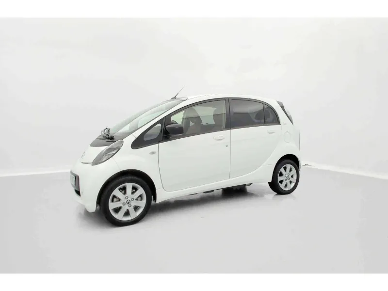 Image secondaire du véhicule 4