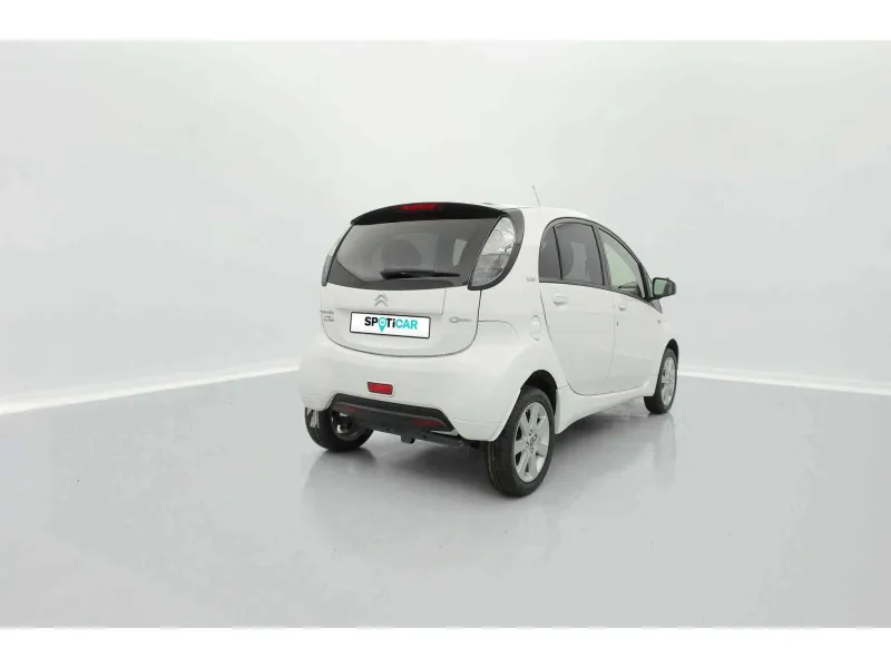 Image secondaire du véhicule 22