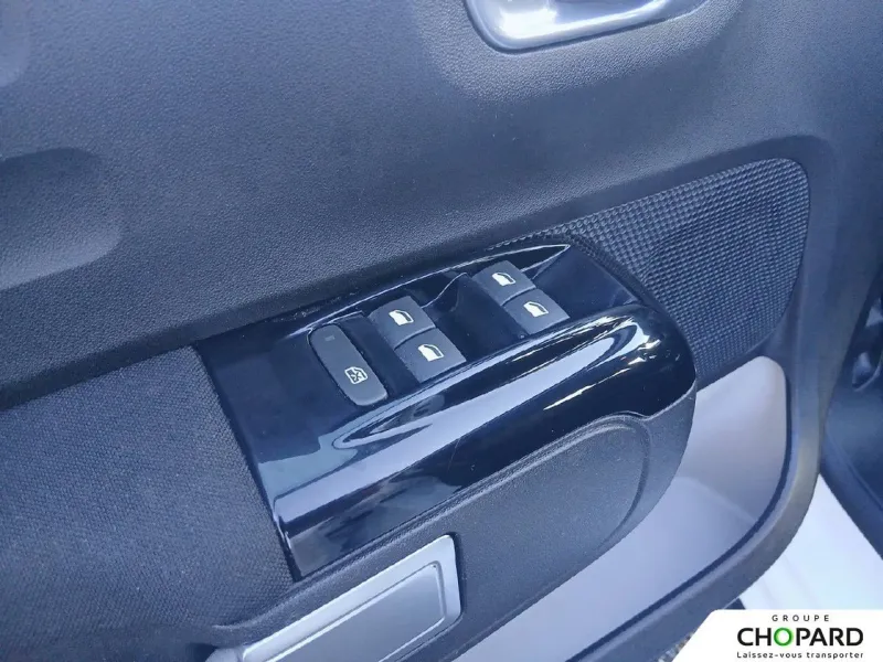 Image secondaire du véhicule 15