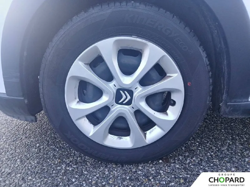 Image secondaire du véhicule 22