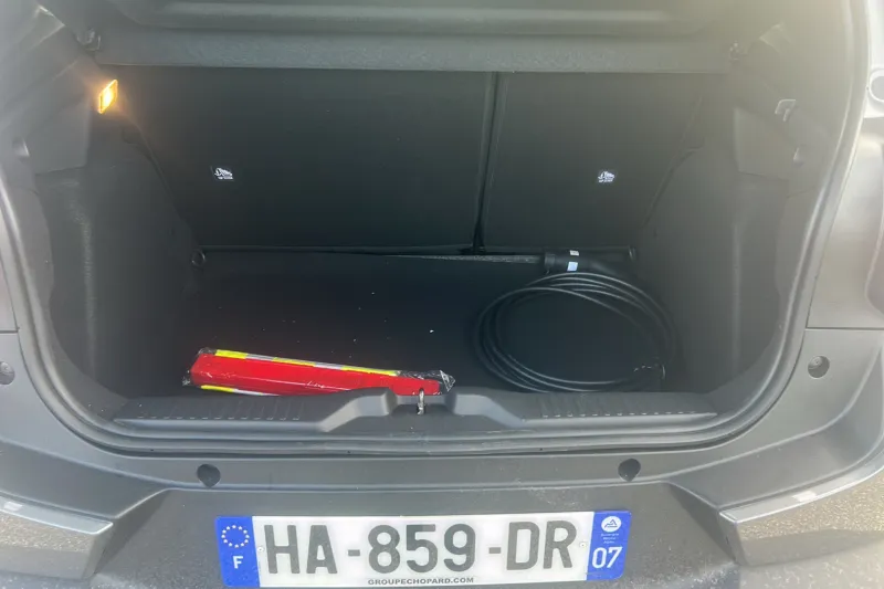 Image secondaire du véhicule 10