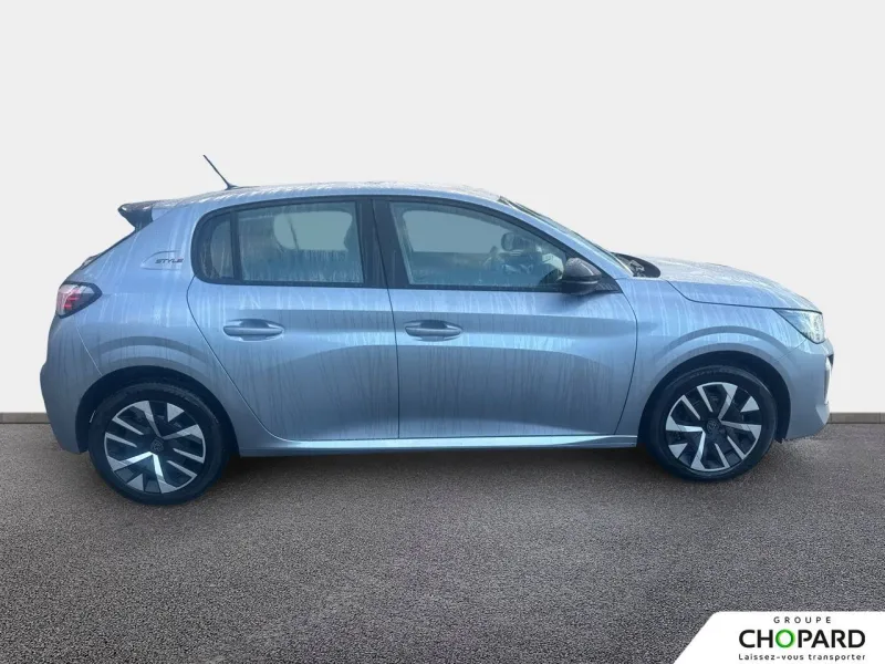 Image secondaire du véhicule 10