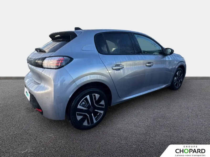 Image secondaire du véhicule 4