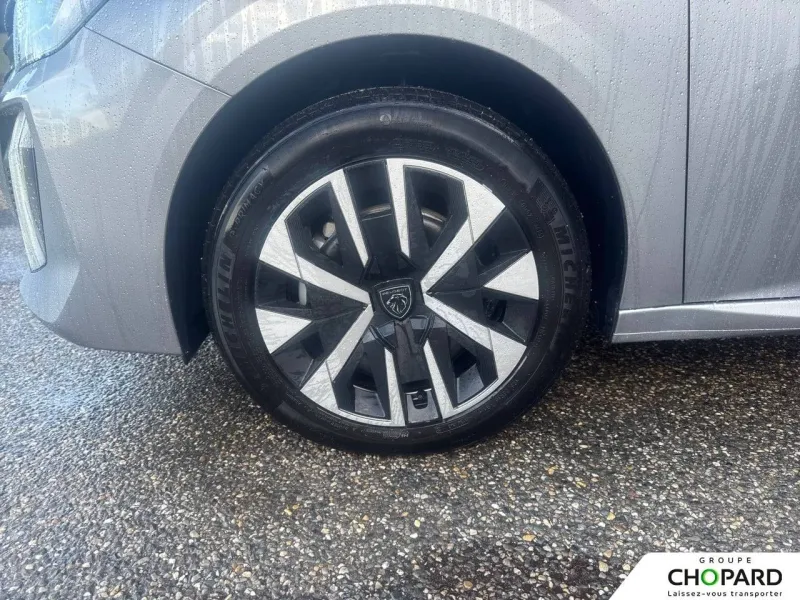 Image secondaire du véhicule 22