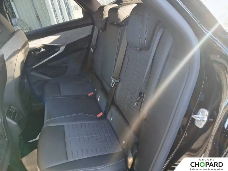 Image secondaire du véhicule 19