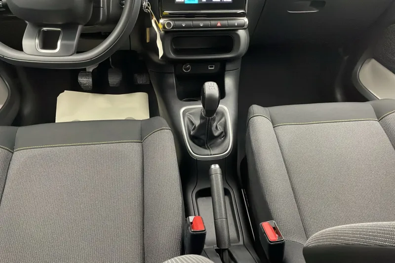 Image secondaire du véhicule 31