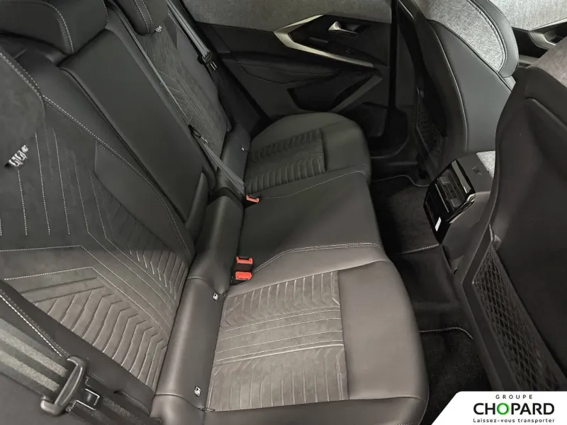 Image secondaire du véhicule 11