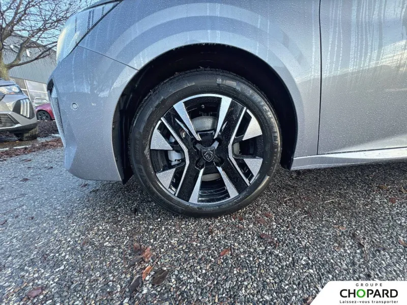 Image secondaire du véhicule 22