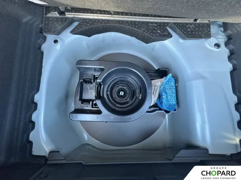 Image secondaire du véhicule 25