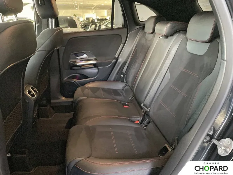 Image secondaire du véhicule 19