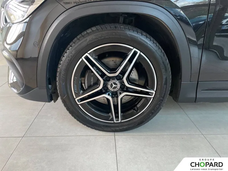 Image secondaire du véhicule 24