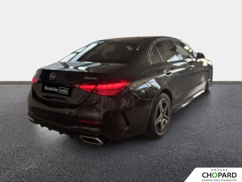 Image secondaire du véhicule 9