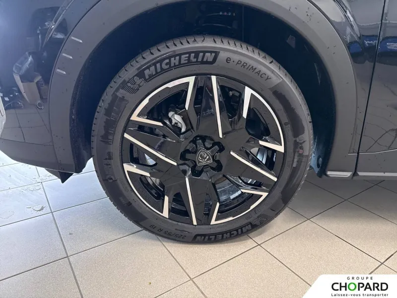 Image secondaire du véhicule 24