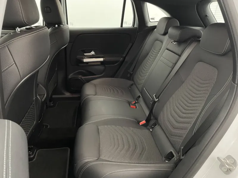 Image secondaire du véhicule 17