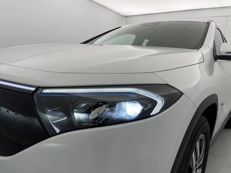 Image secondaire du véhicule 30