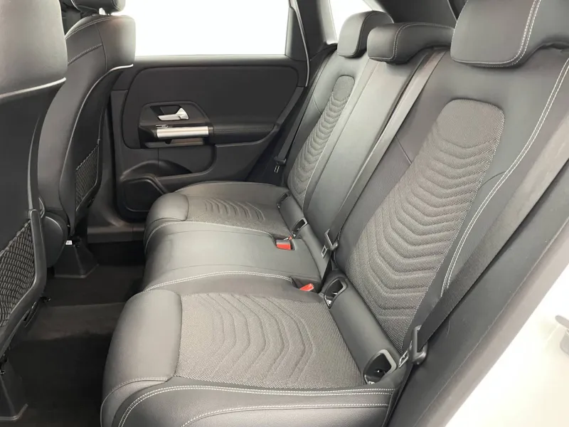 Image secondaire du véhicule 17