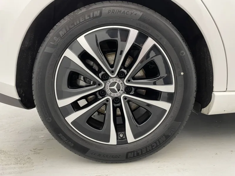 Image secondaire du véhicule 20