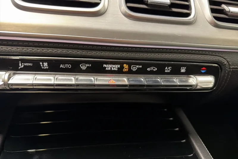 Image secondaire du véhicule 31