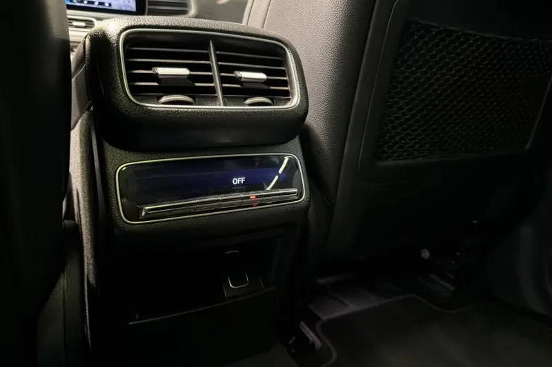 Image secondaire du véhicule 39