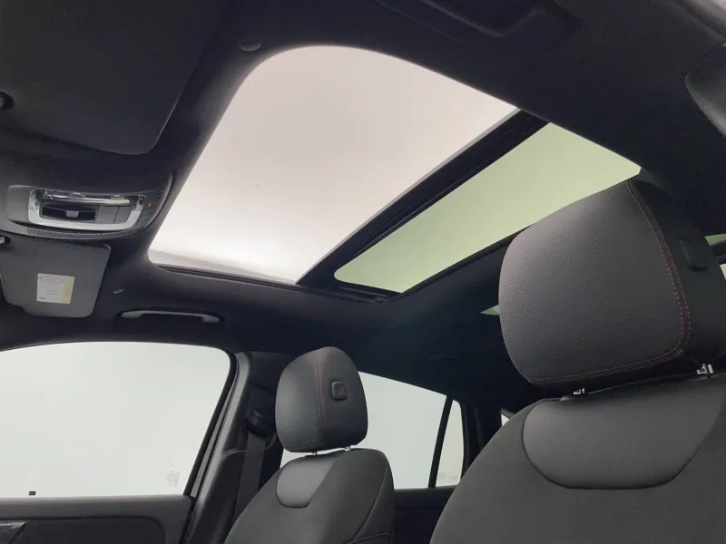 Image secondaire du véhicule 35