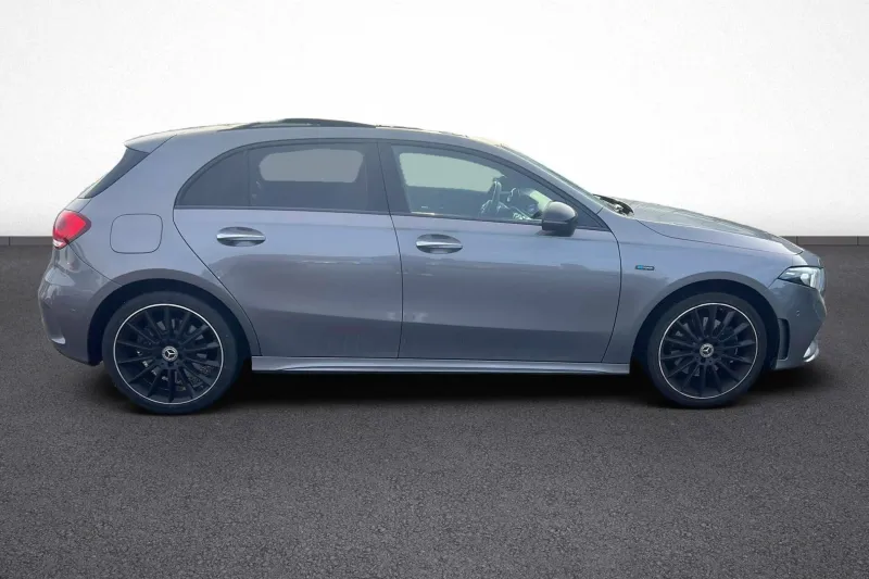 Image secondaire du véhicule 8