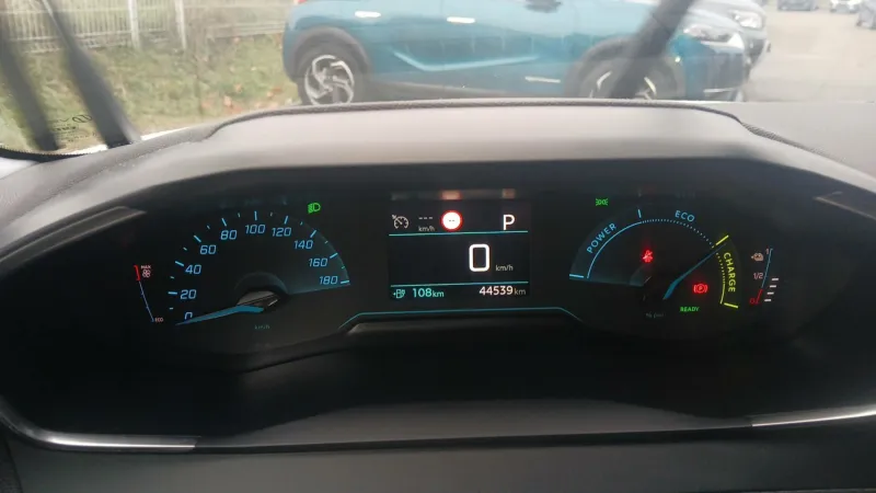 Image secondaire du véhicule 19