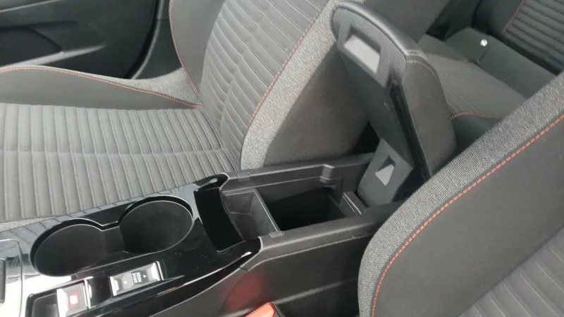 Image secondaire du véhicule 36