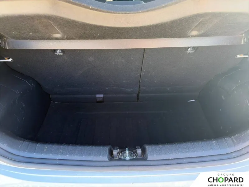 Image secondaire du véhicule 9