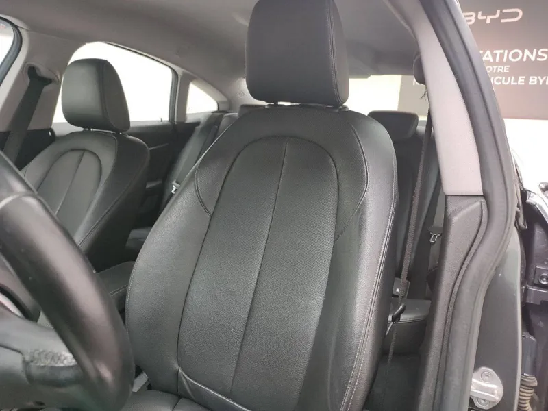 Image secondaire du véhicule 9