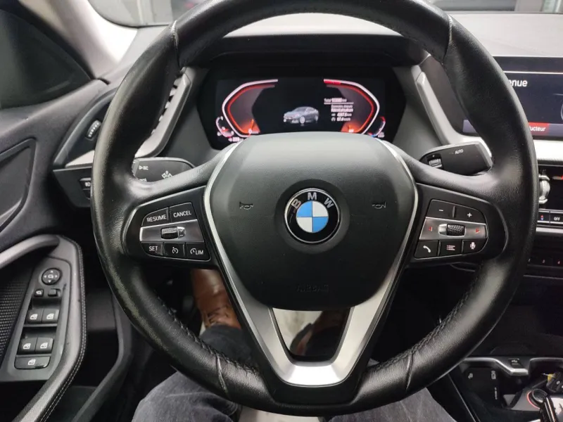 Image secondaire du véhicule 11