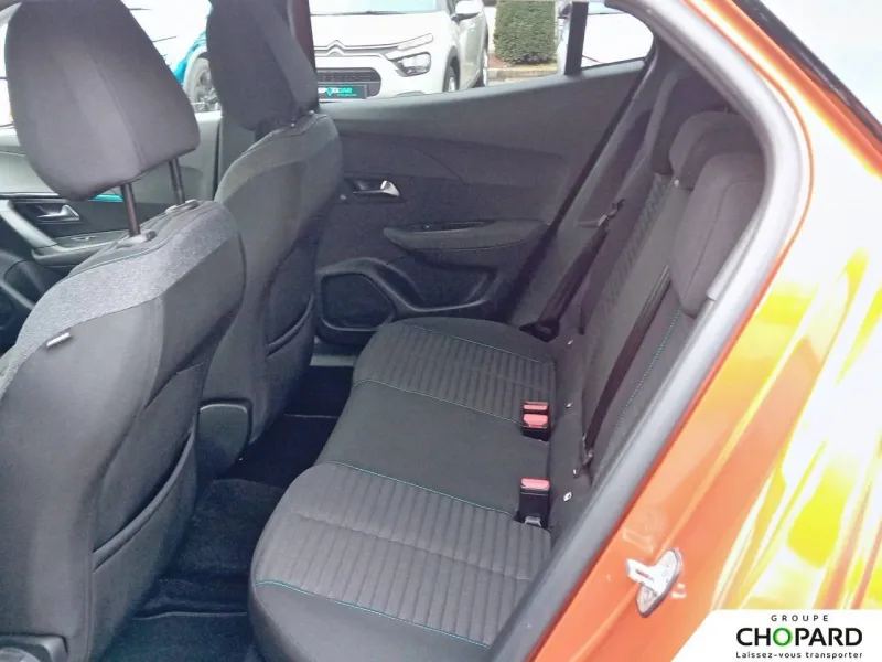 Image secondaire du véhicule 12