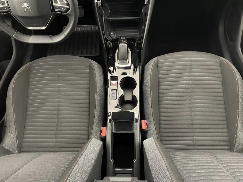 Image secondaire du véhicule 29