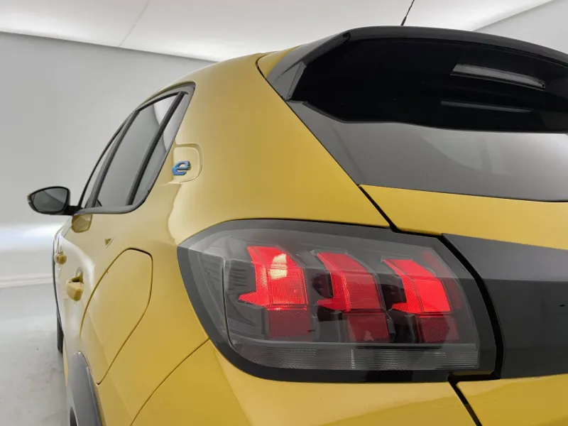 Image secondaire du véhicule 30