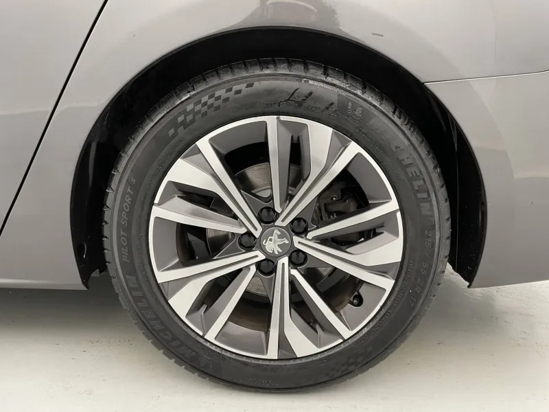 Image secondaire du véhicule 17