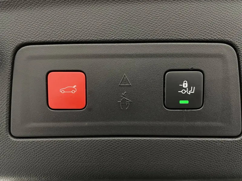 Image secondaire du véhicule 30