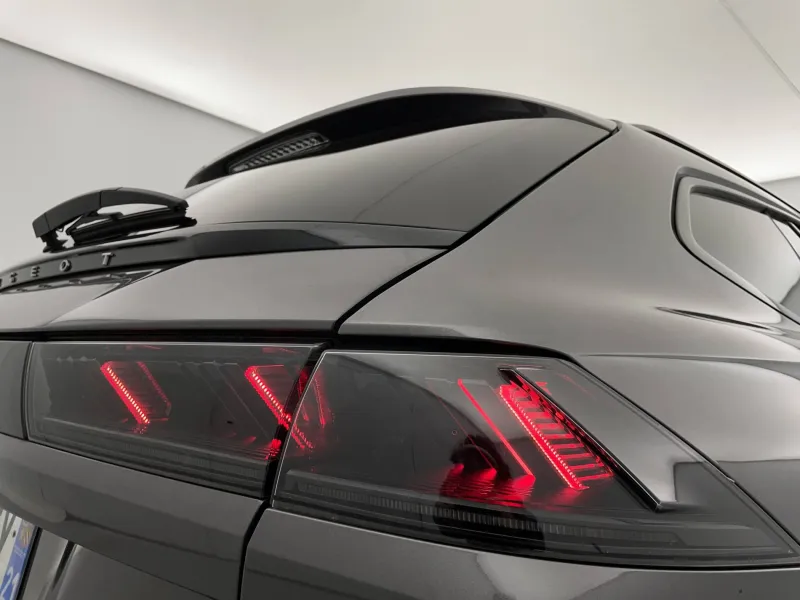 Image secondaire du véhicule 31